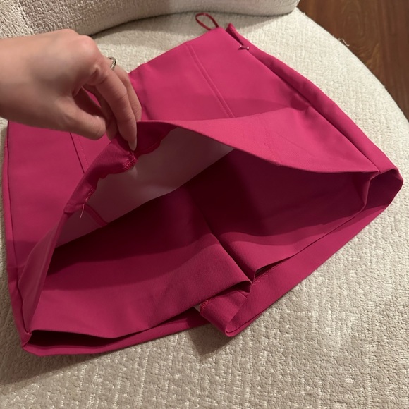 Zara skirts fuschia - Picture 2 of 4